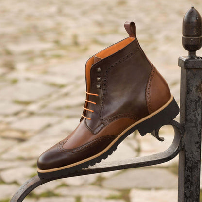 Magenta Apple CL89 Military Brogue Boots II in rugged leather with brogue detailing and sturdy soles for durable footwear.