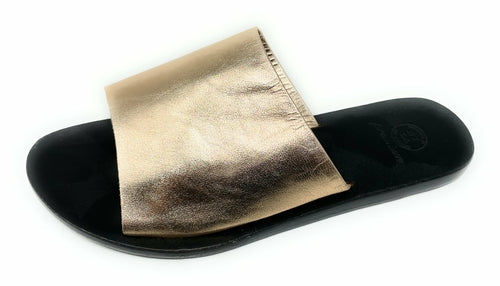 Azure Ophion Laguna footwear, stylish and comfortable shoes with a modern design, shown in this image.