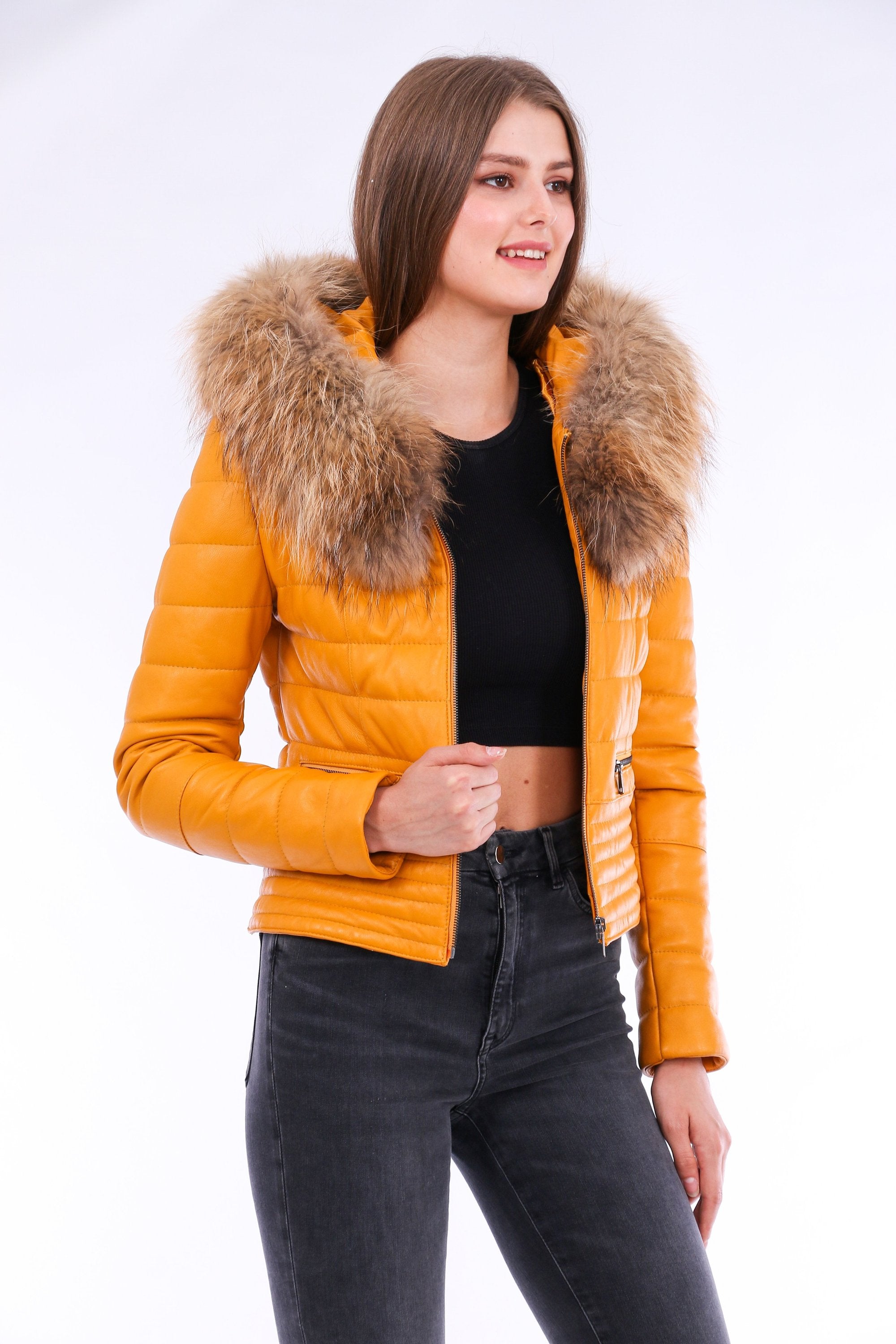 Sangria Iapetus Anoraq quilted leather jacket with a sleek design, featuring detailed stitching and a stylish collar.