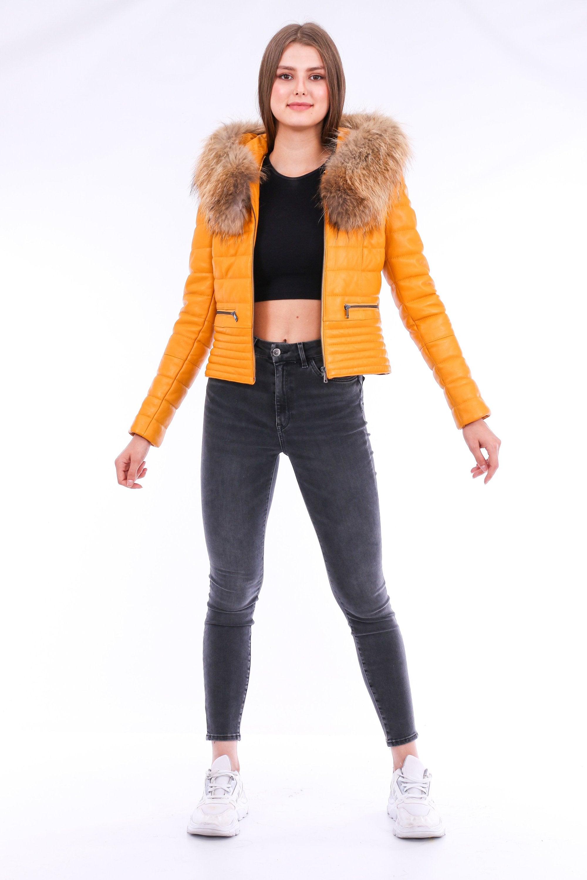 Sangria Iapetus Anoraq quilted leather jacket with a fitted design, showcasing a stylish collar and detailed stitching.