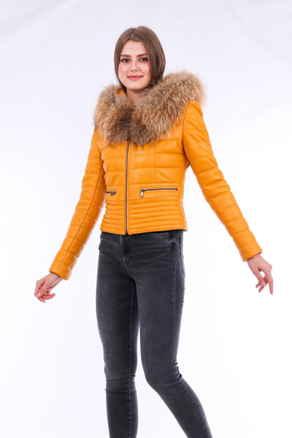 Sangria Iapetus Anoraq quilted leather jacket with a sleek design, featuring quilted pattern and stylish collar, perfect for casual wear.