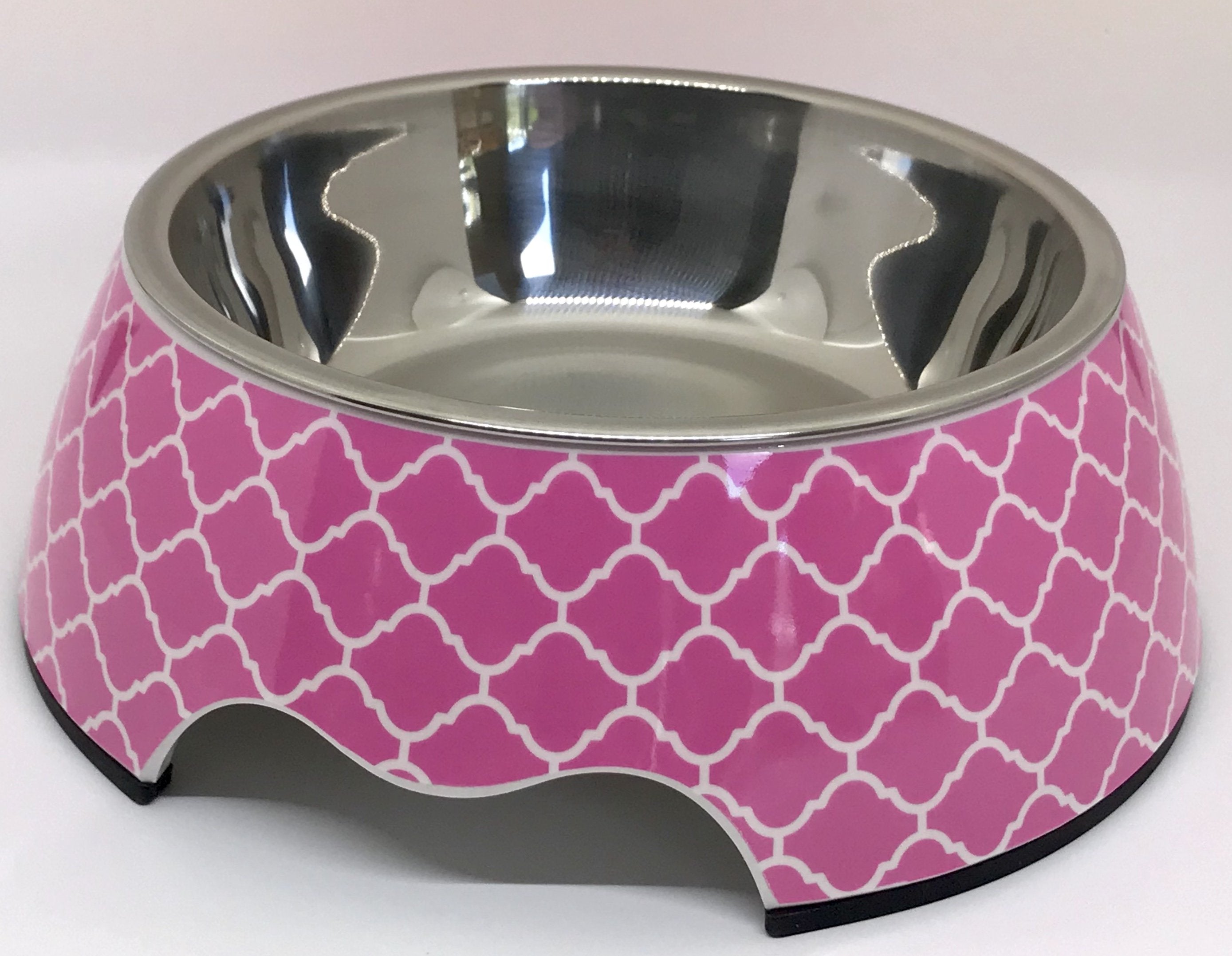 Pink medium-sized dog bowl from Plum Semele, featuring a cute design, ideal for pet feeding and durable for daily use.