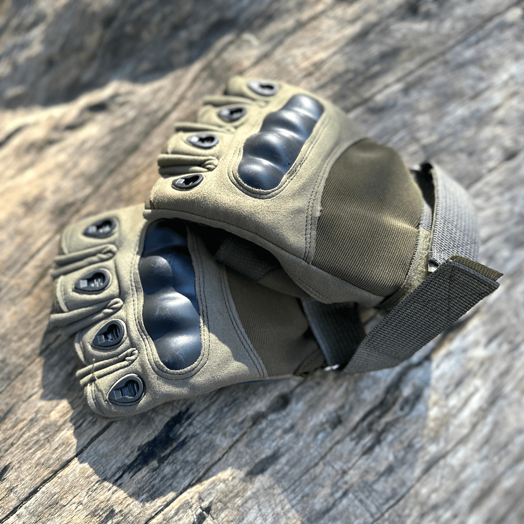 Green tactical fingerless airsoft gloves by Black Lavender, designed for outdoor sports, paintball, and outdoor activities.