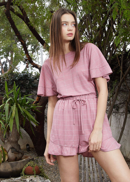 Pink women&