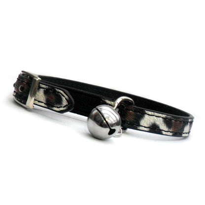 Salmon Oscar leopard print cat collar with bell, adjustable pet accessory for cats featuring stylish animal print design.