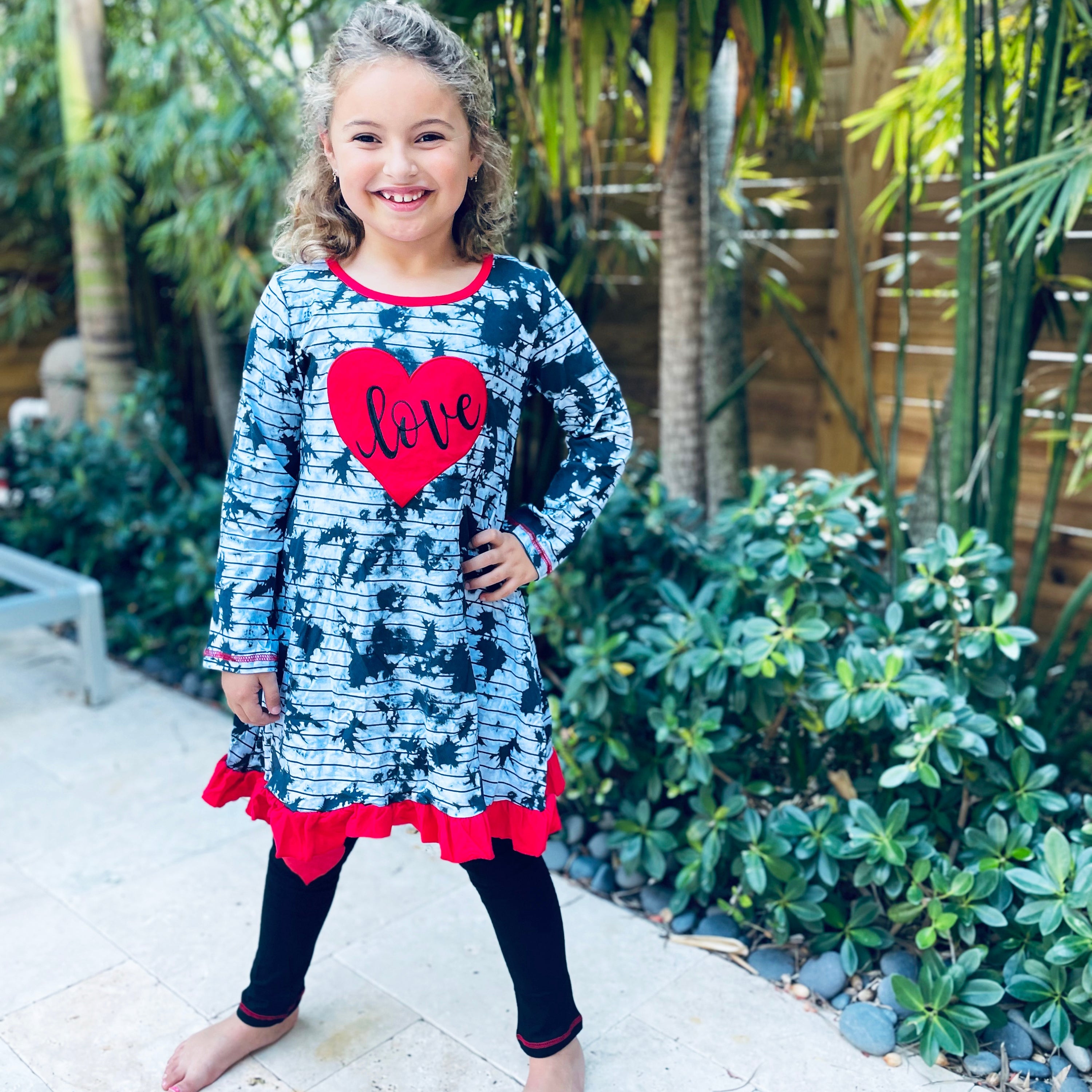 Girl wearing AnnLoren Valentine&
