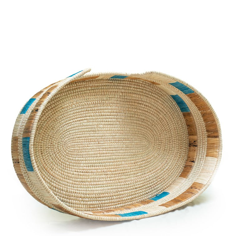 Eco-friendly banana stalks pet bed by Amaranth Nesoi, showcasing a cozy, natural pet bed made from sustainable banana stalks.