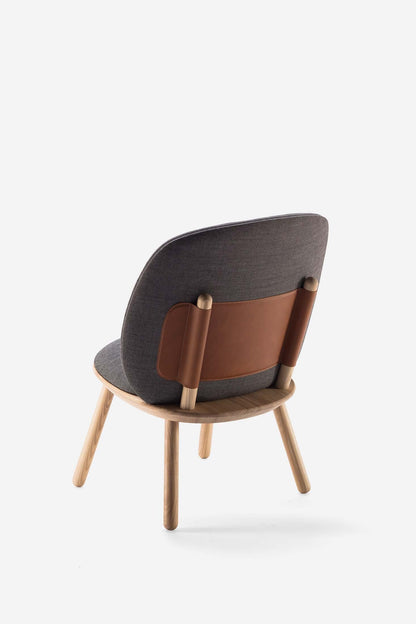 Aquamarine Poppy Naïve Low Chair in grey, modern furniture with sleek design and wooden legs, ideal for contemporary living spaces.