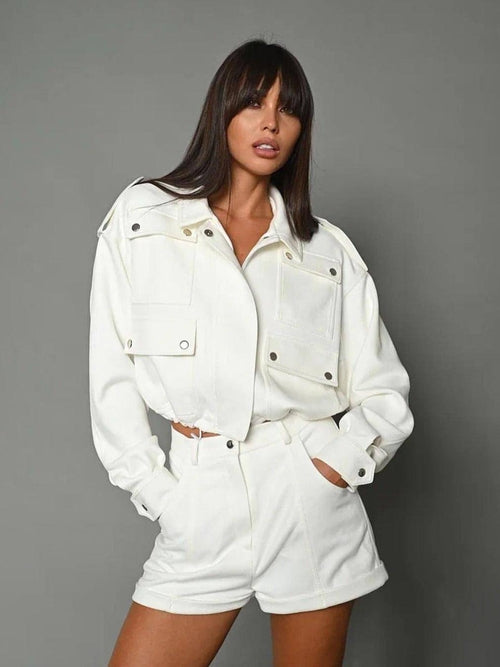 Women’s short coat and shorts suit from Carmine Juneberry, stylish matching set with a tailored fit and modern design.