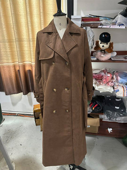 Vintage brown slim coat by Carmine Juneberry, stylish jacket featuring a tailored fit and classic design.