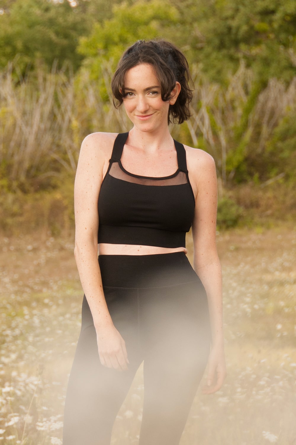 Silver Daedalus Brassière Surya XS lingerie in soft fabric, displayed on a mannequin with a yoga-inspired background.