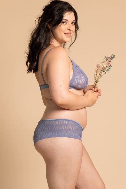 Silver Daedalus Dawa Myosotis XS lingerie bra in light blue, side profile view showcasing delicate lace and fit.