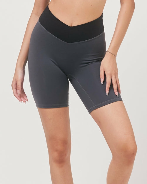 Lemon Molly Vendetta Biker Shorts 7-inch in smoke color, women&