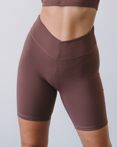Lemon Molly Vendetta Biker Shorts 7-inch in walnut color, women&
