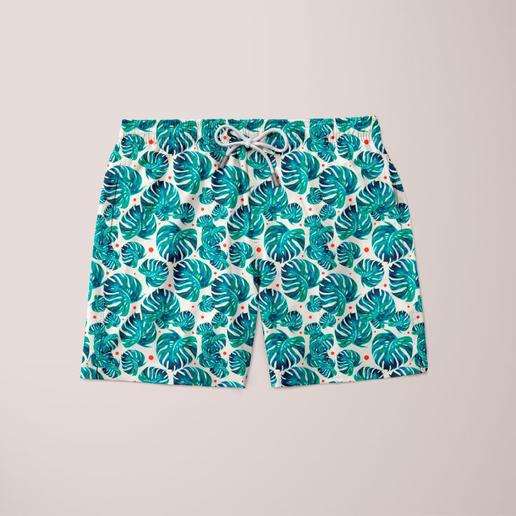 Sky Felix Mes Shorts T-shirt featuring a stylish design, shown on a model with a casual, comfortable fit and vibrant colors.