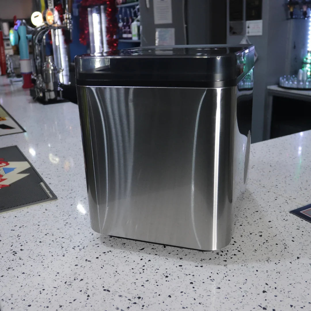 Refurbished - Counter Top Ice Maker: Produces Ice Cubes every 9 Minutes