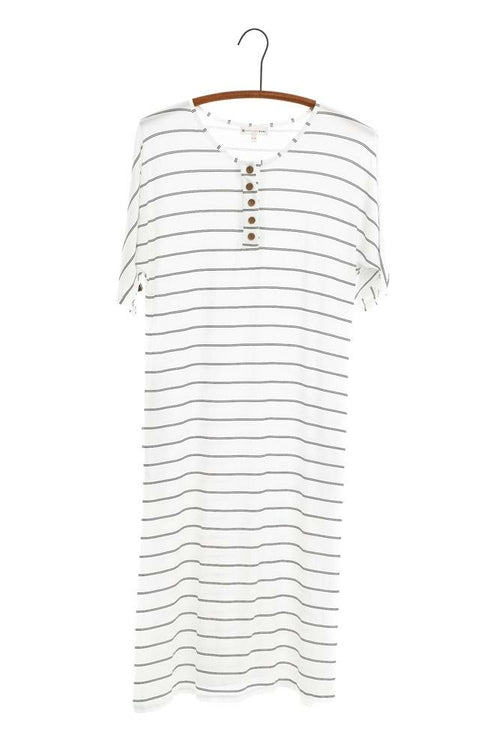Striped black and white women&