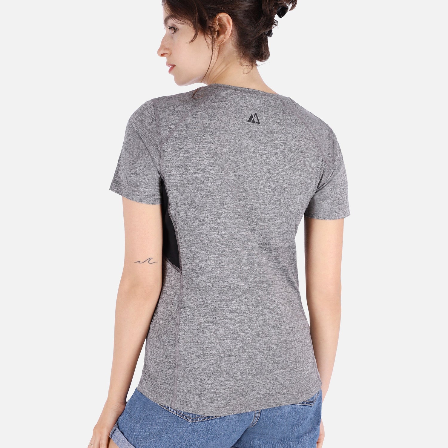 Women’s gray QuickDry activewear shirt by Rose Hemera, lightweight and breathable T-shirt perfect for workouts and outdoor activities.