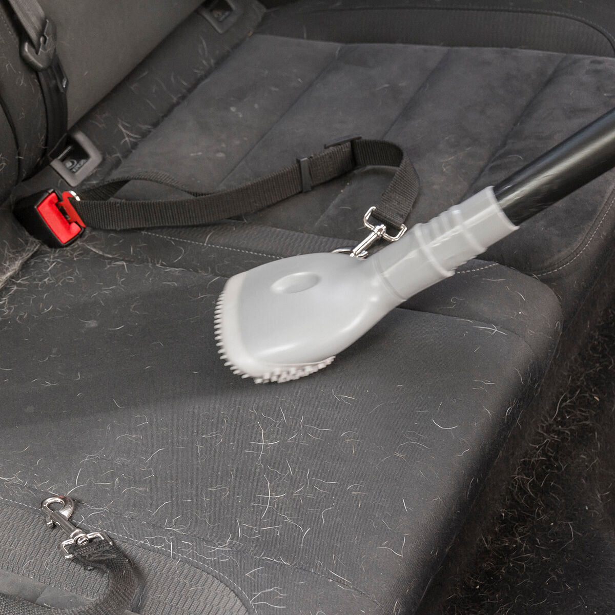 Bigbuy Smoovah InnovaGoods vacuum cleaner brush attachment showing textured surface and flexible design for efficient cleaning.