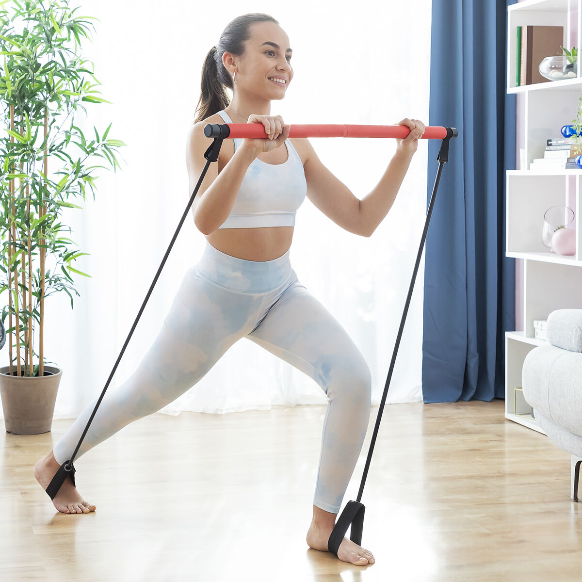 Bigbuy Fitness Bar with resistance bands and exercise guide for strength training, shown with adjustable bands and instructional booklet.