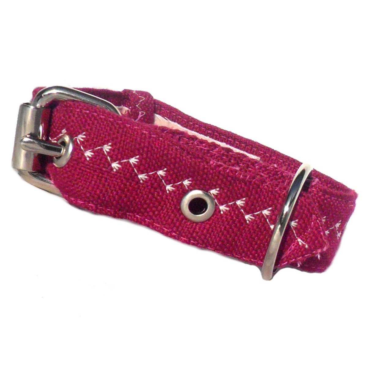Salmon Oscar Prediletto handmade Valentine heart dog collar with red and pink fabric for pets, featuring a charming heart design.
