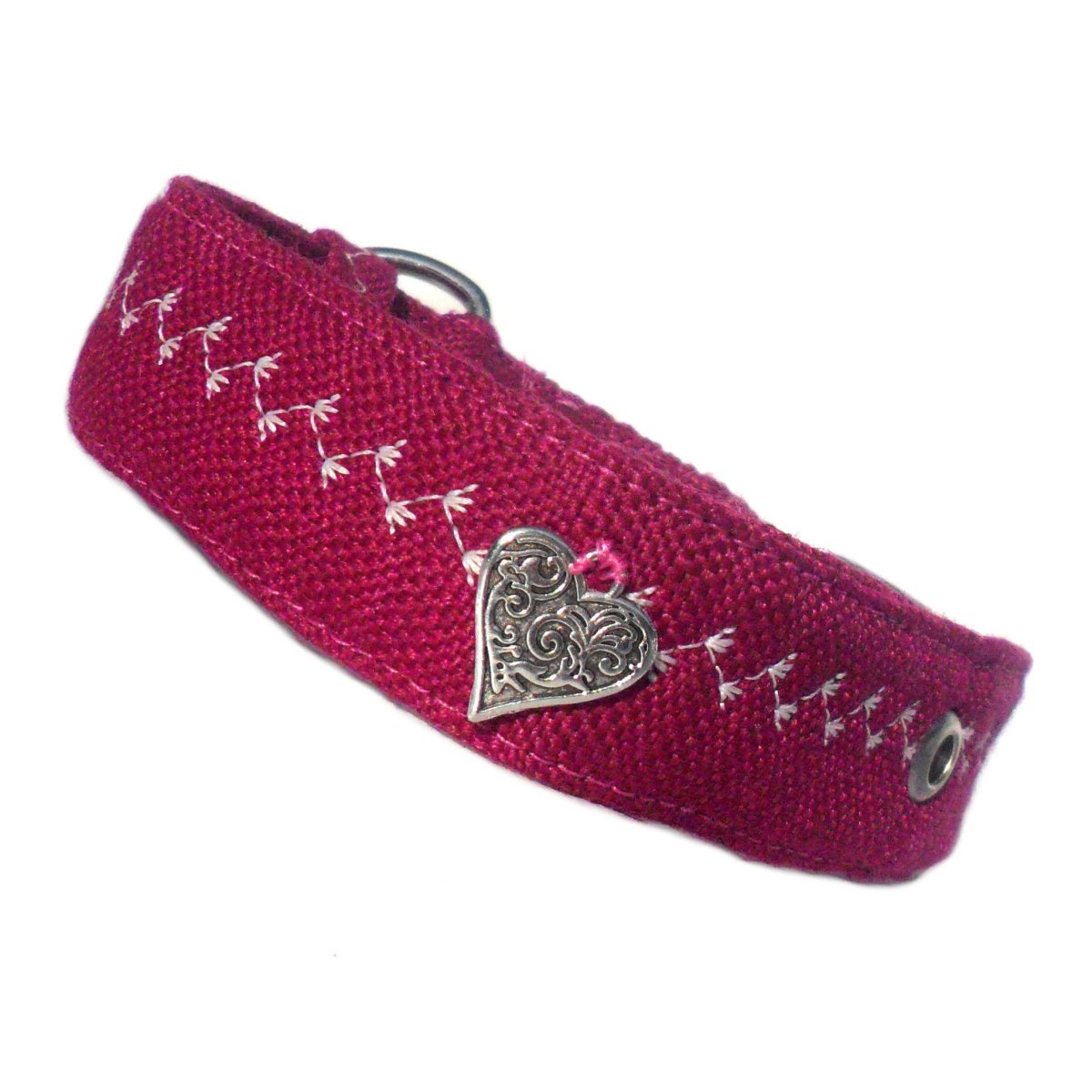 Salmon Oscar Prediletto handmade Valentine heart dog collar with red and pink fabric, adjustable for small to medium pets.