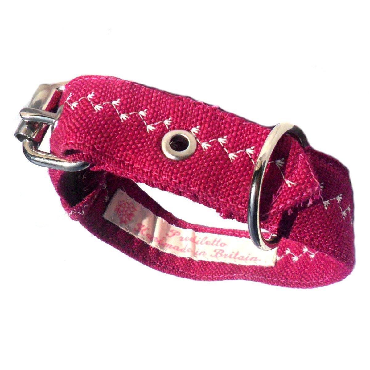 Salmon Oscar Prediletto handmade Valentine heart dog collar with red and pink hearts for pets, featuring a stylish and comfortable design.
