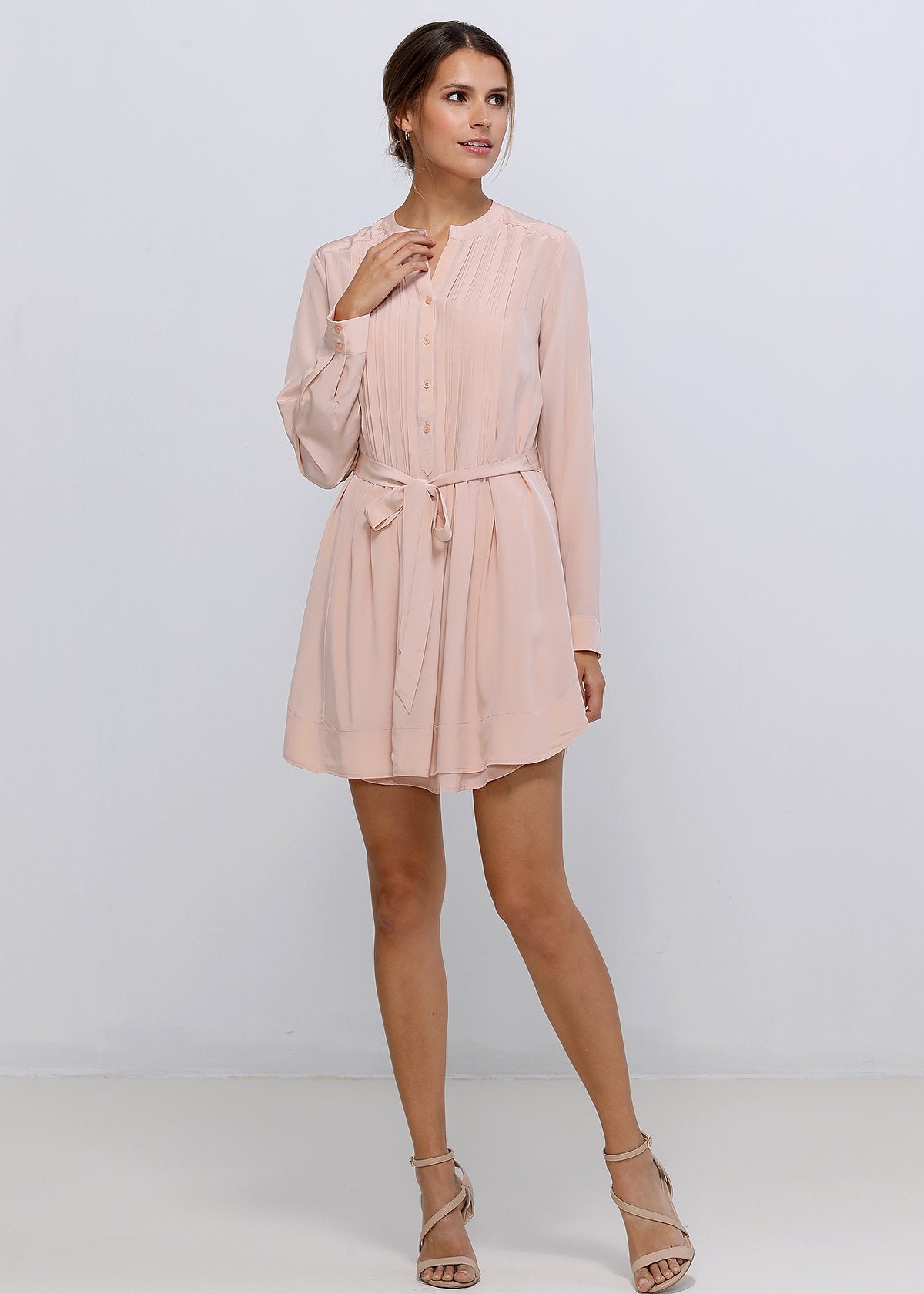 Pink women&
