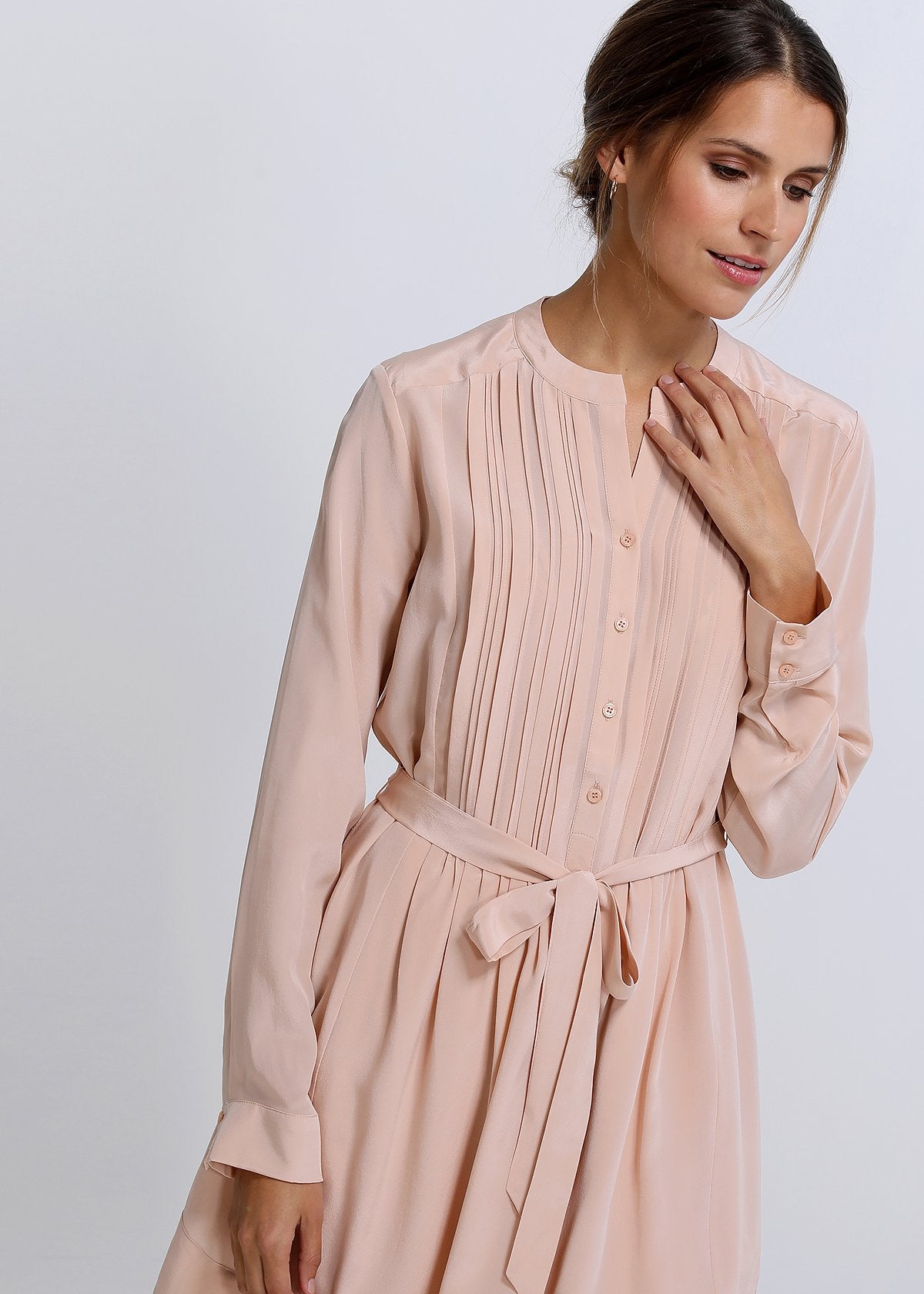 Pink women&