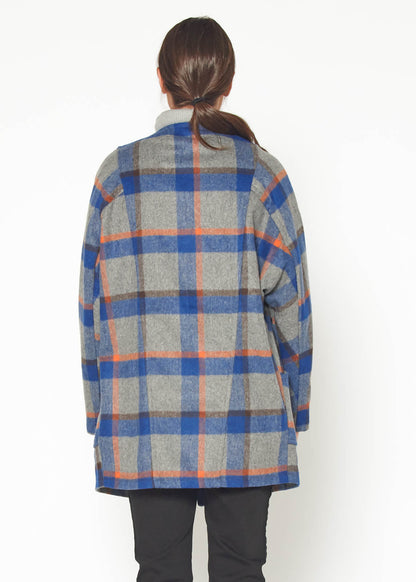 Women’s oversized wool-blended coat with blue plaid pattern from Lemon Hera, featuring a cozy, stylish jacket for cold weather.