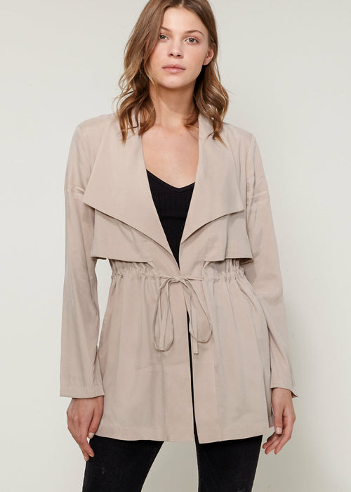 Lemon Hera Ro&amp;de Noir open front taupe jacket with long sleeves and relaxed fit, displayed on a hanger.