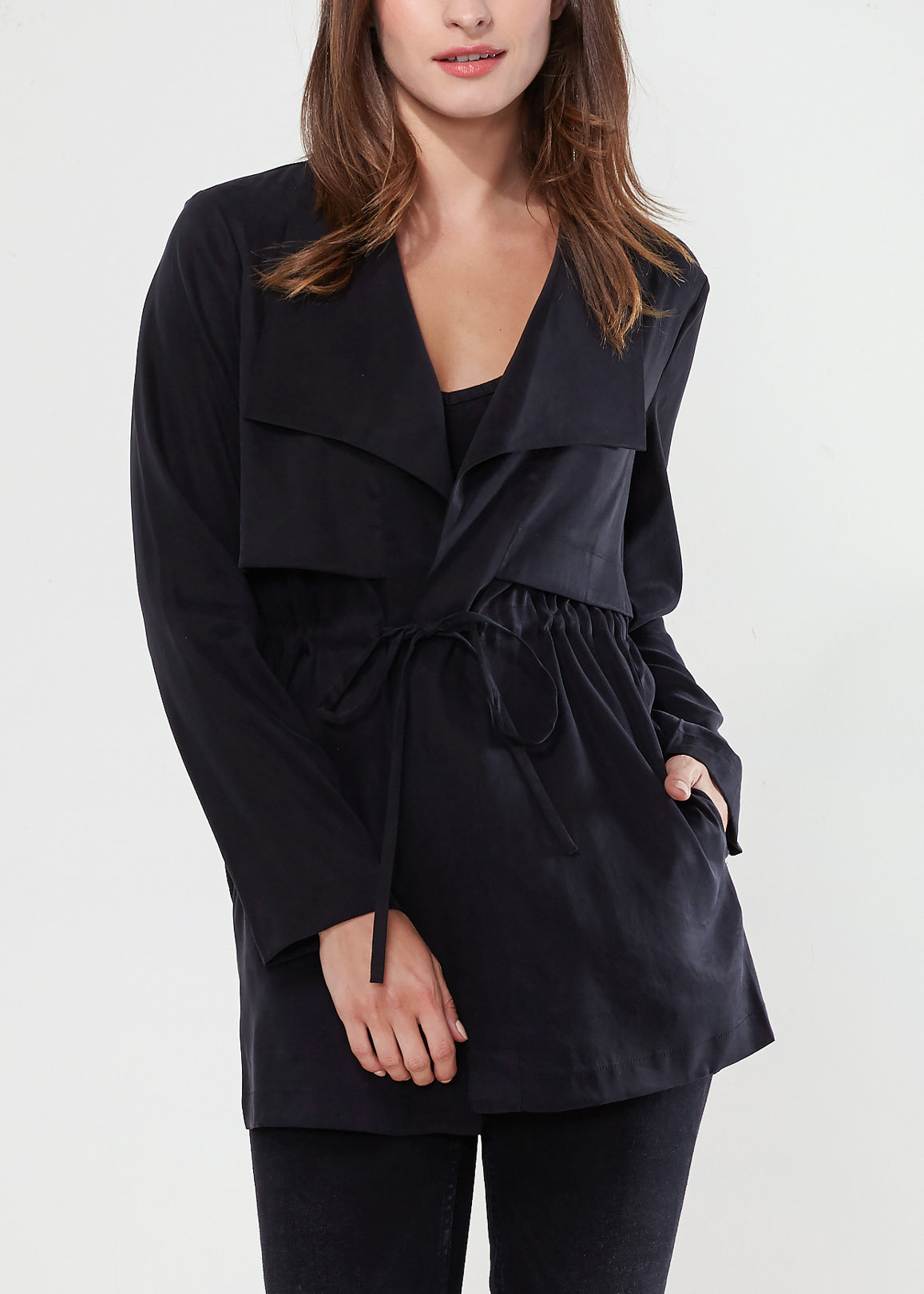 Black Ro&amp;de Noir open front jacket by Lemon Hera, shown on a model, featuring a sleek, stylish design perfect for layered outfits.