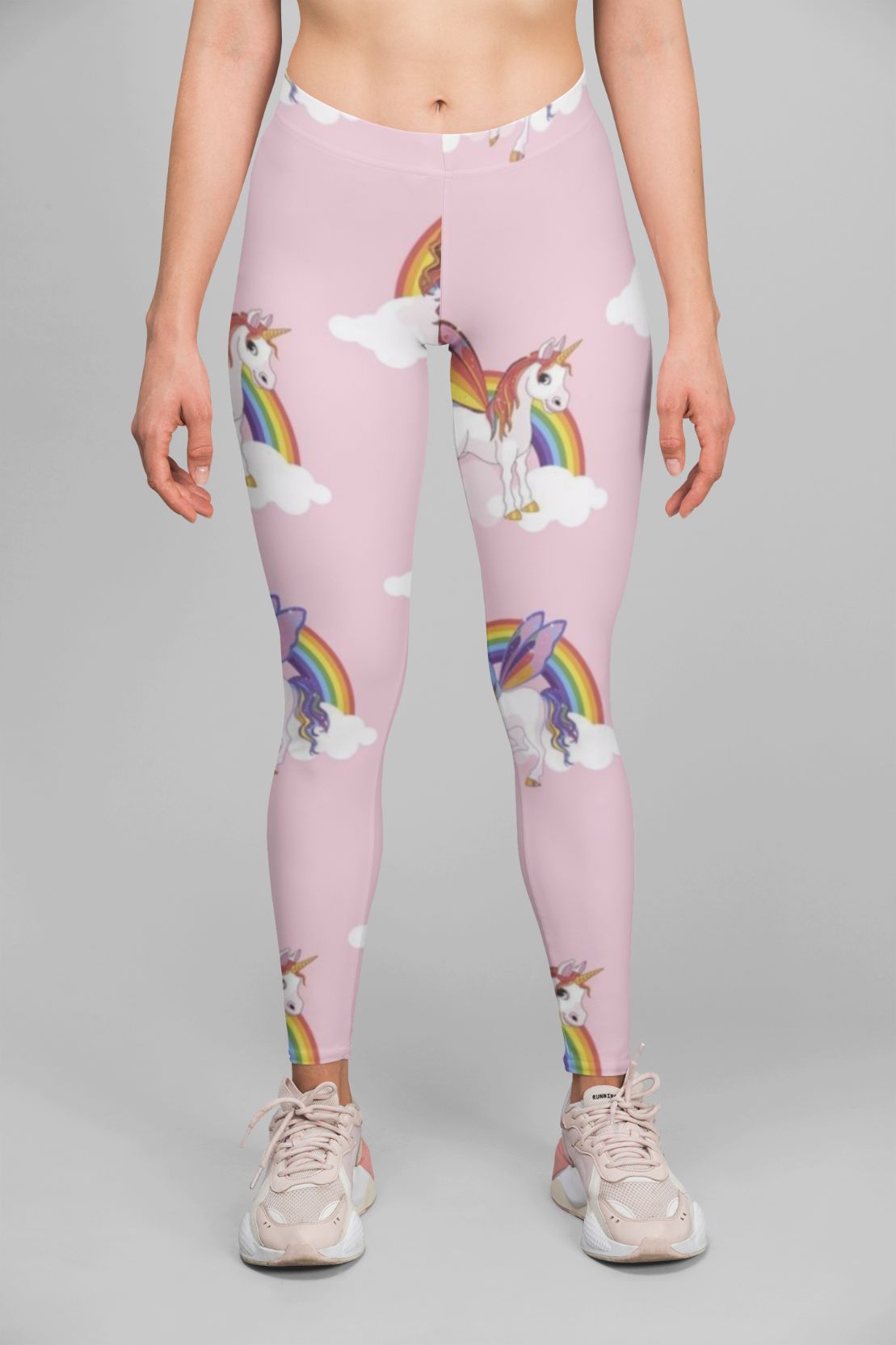 Sky Felix Deydr leggings paired with a T-shirt, showcasing a comfortable and stylish casual outfit.