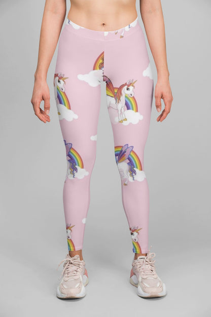 Sky Felix Deydr leggings paired with a T-shirt, showcasing a comfortable and stylish casual outfit.