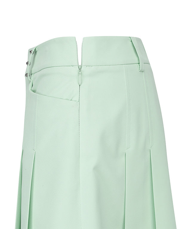 Light green women&