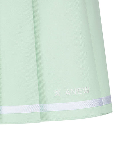Light green women&