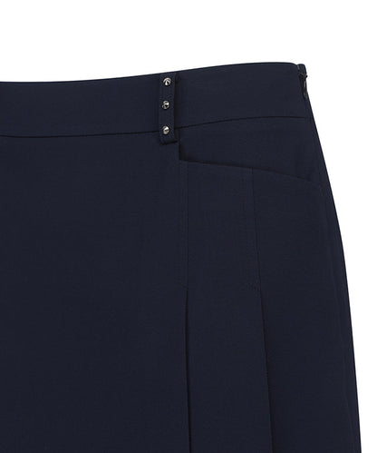 Navy women&