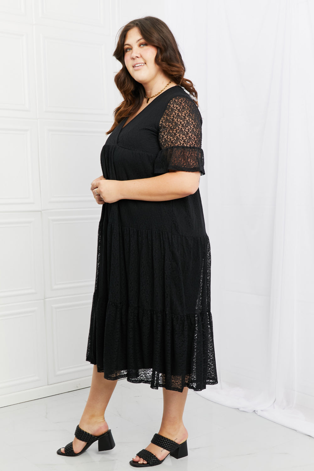 Pear Daisy P &amp; Rose Lovely Lace Tiered Dress, full size home and garden decor with intricate lace design and tiered style.