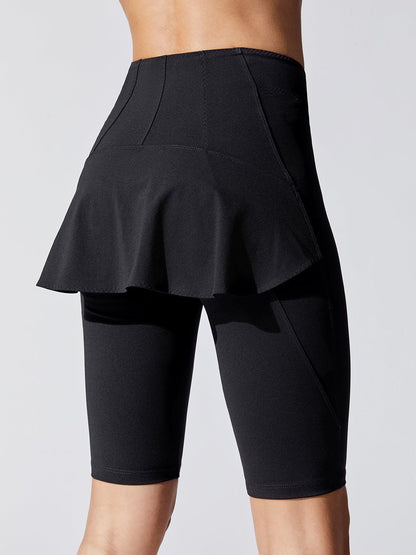 Scorpius Algol 2.0 shorts in black fabric, casual clothing with a relaxed fit and adjustable waistband.