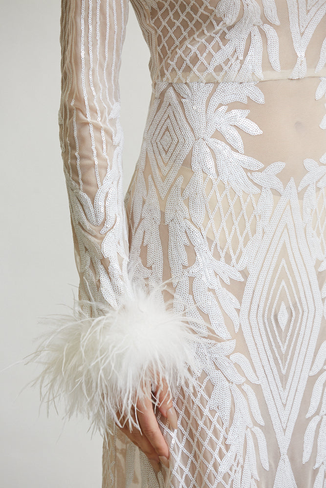 White Amphitryon Juliette Dress for women, featuring a stylish and elegant design, shown on a model with a flowing silhouette.