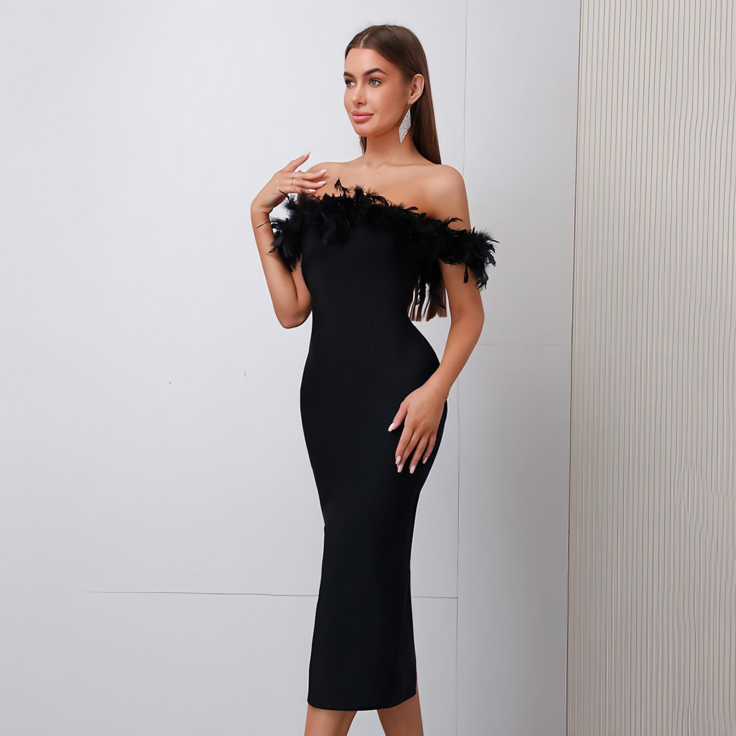 Off-neck Feather Women&