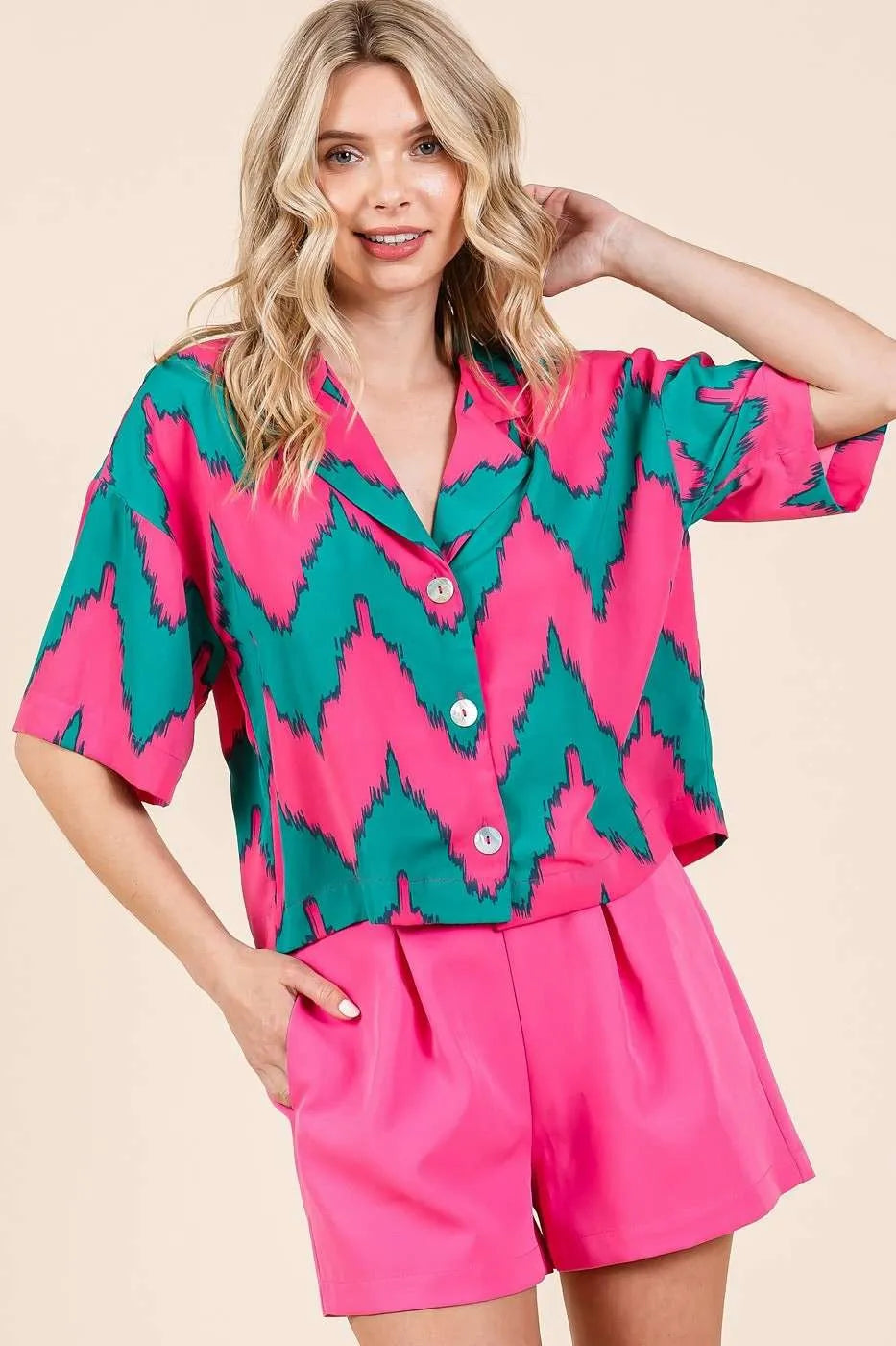 Carmine Juneberry Mittoshop chevron print short sleeve crop shirt, stylish gifts with bold pattern and casual fit