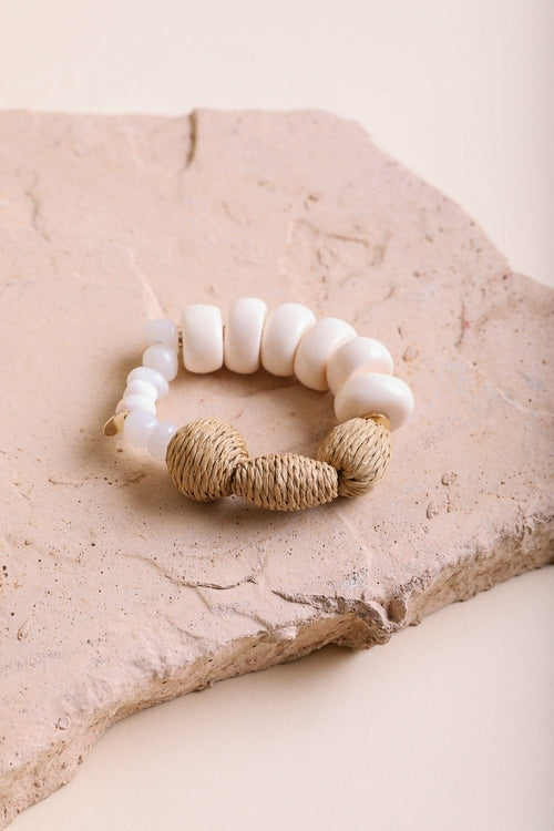 Ivory chunky beaded bracelet by Periwinkle Aether featuring large beads and a stylish accessory for casual wear.