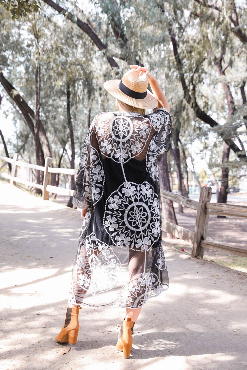 Contrast mesh cotton lace kimono accessory by Periwinkle Aether featuring delicate lace details and lightweight fabric.