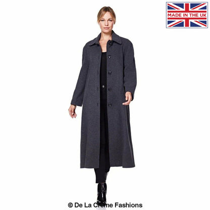Plus size long coat by Rose Eleusis made of wool and cashmere blend, in grey, featuring a tailored jacket style.