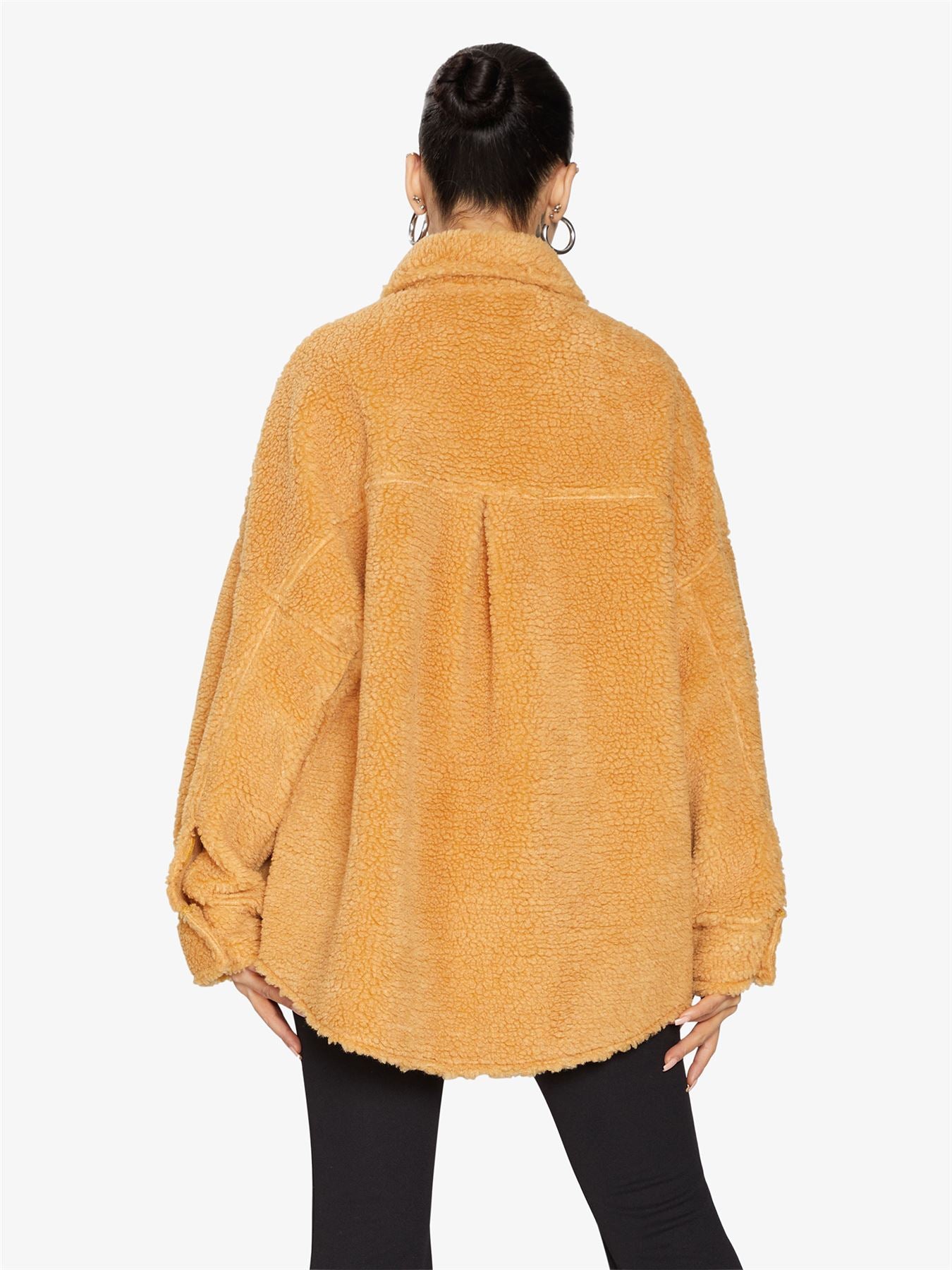 Rose Eleusis oversized patch pocket Borg teddy shacket, cozy jacket with plush fleece interior and relaxed fit, perfect for cold weather.