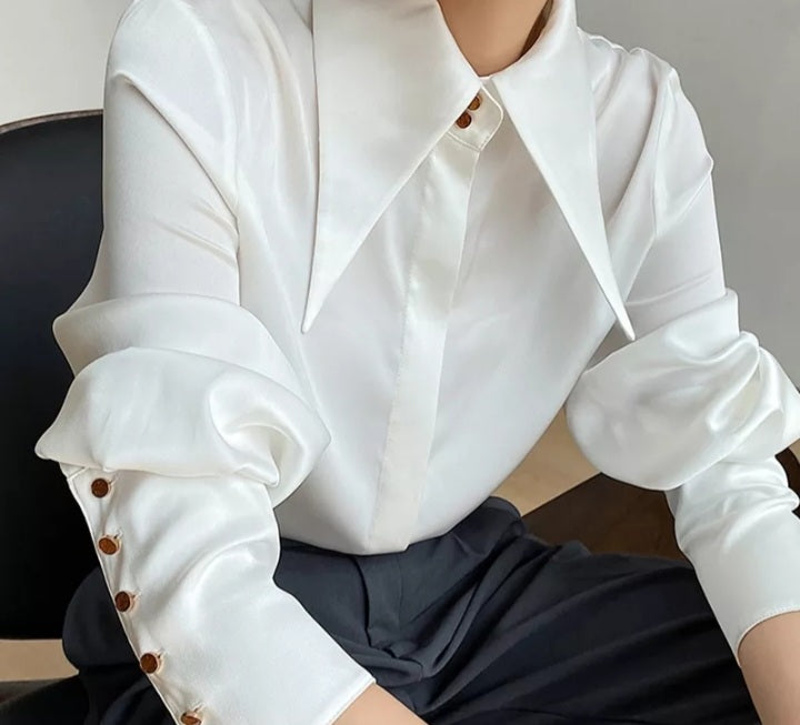 Elegant mauve silk blouse with turn down collar, vintage satin finish, long sleeves, perfect for autumn women&