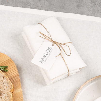 Off-white linen bread bag from Biotite, designed for kitchen use, featuring a natural, breathable fabric suitable for storing bread.
