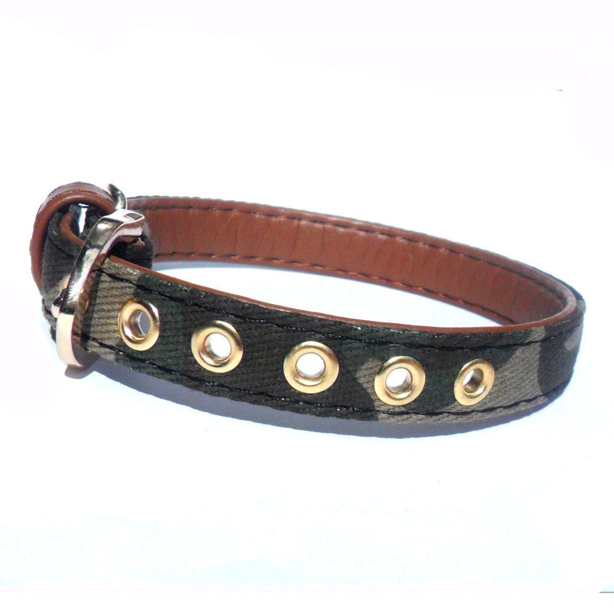 Brown vegan leather collar with army fabric accents for pets, designed by Salmon Oscar, ideal for stylish and comfortable pet wear.