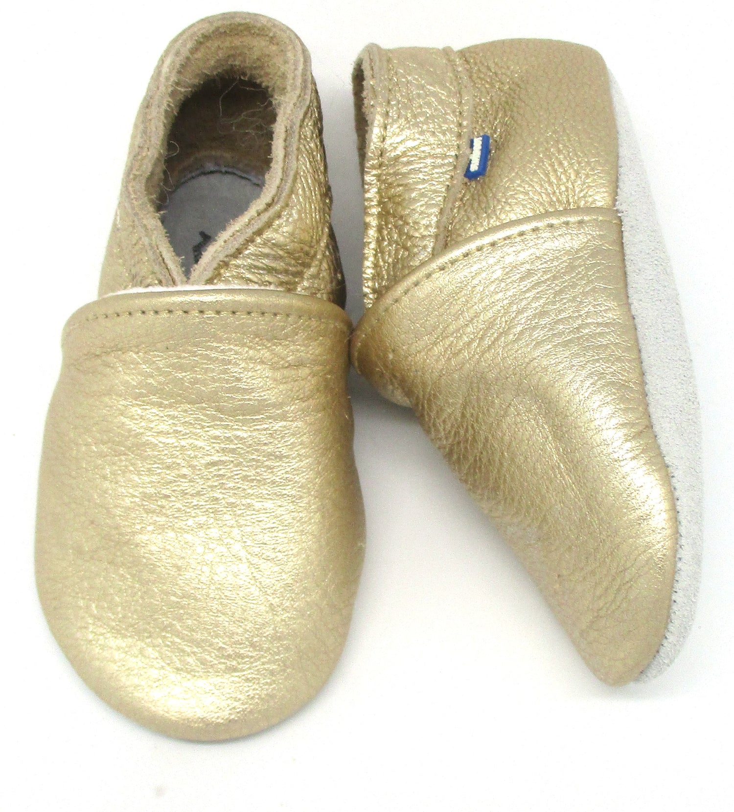 Puce Selene Babysafe 3000 Gold footwear for infants, featuring soft, cushioned baby shoes in gold with Velcro closure.